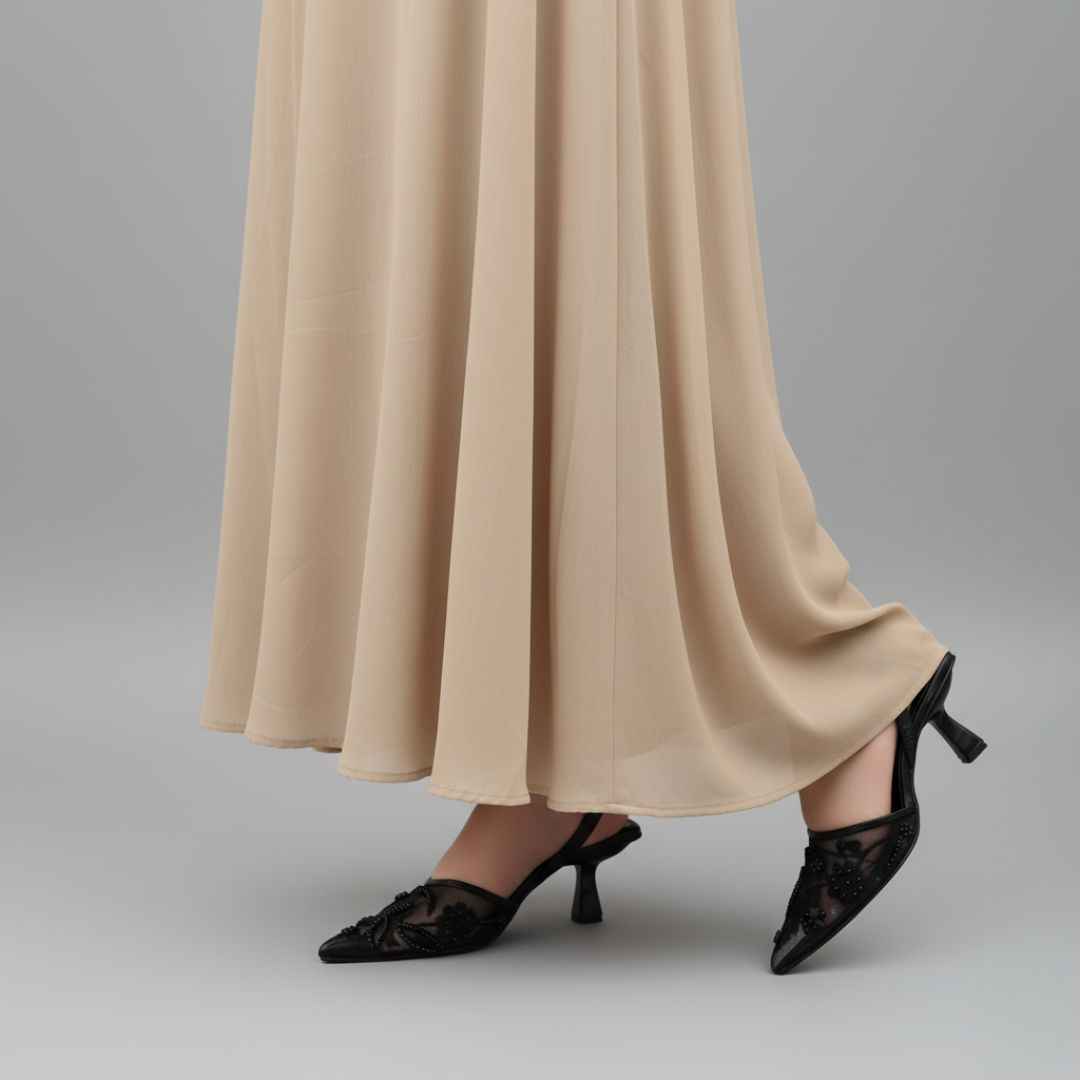 Elegant Black Hand-Embroidered Kitten Heels for Women (10)